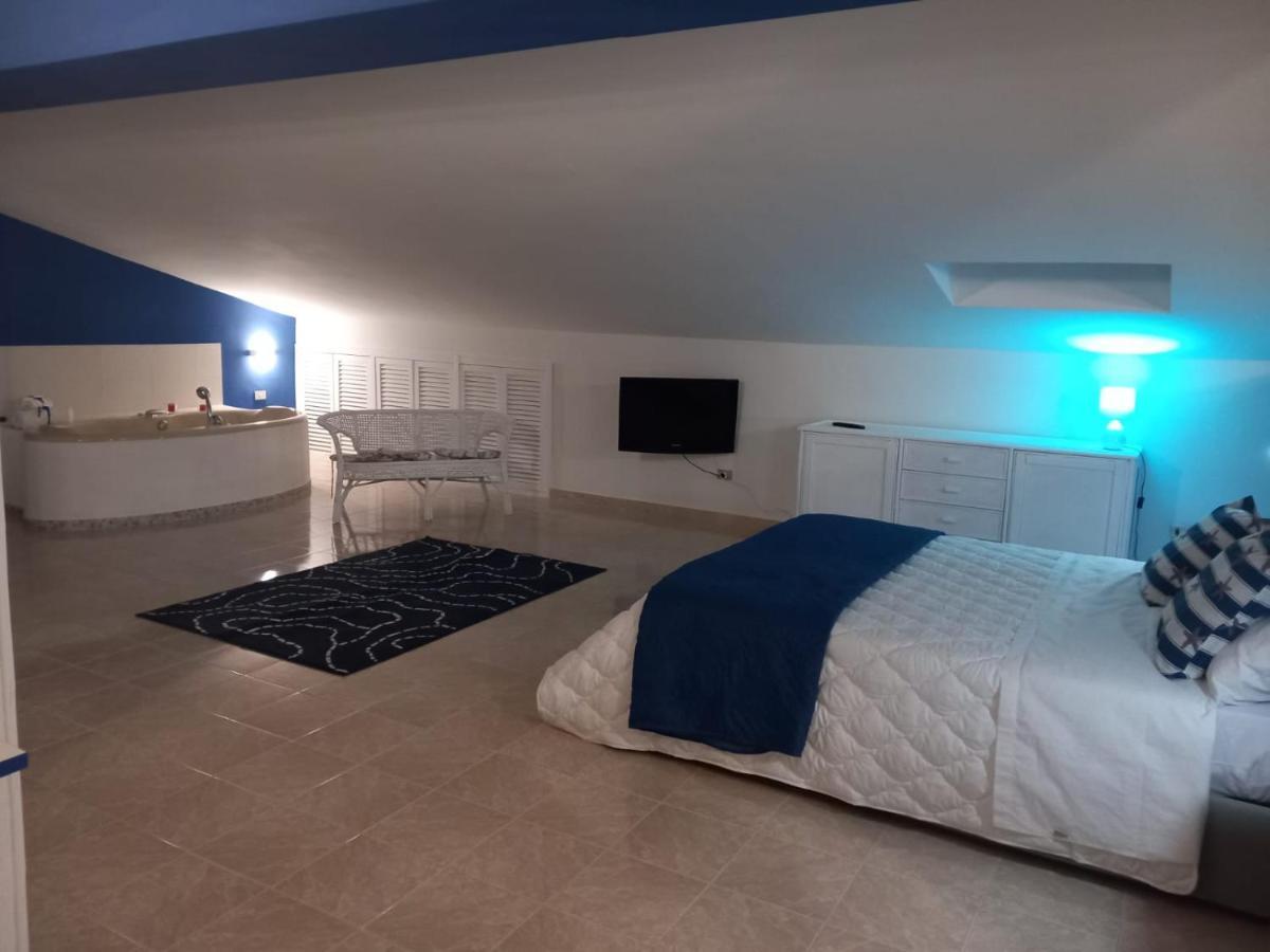 Wendy House Apartament Bari Exterior foto