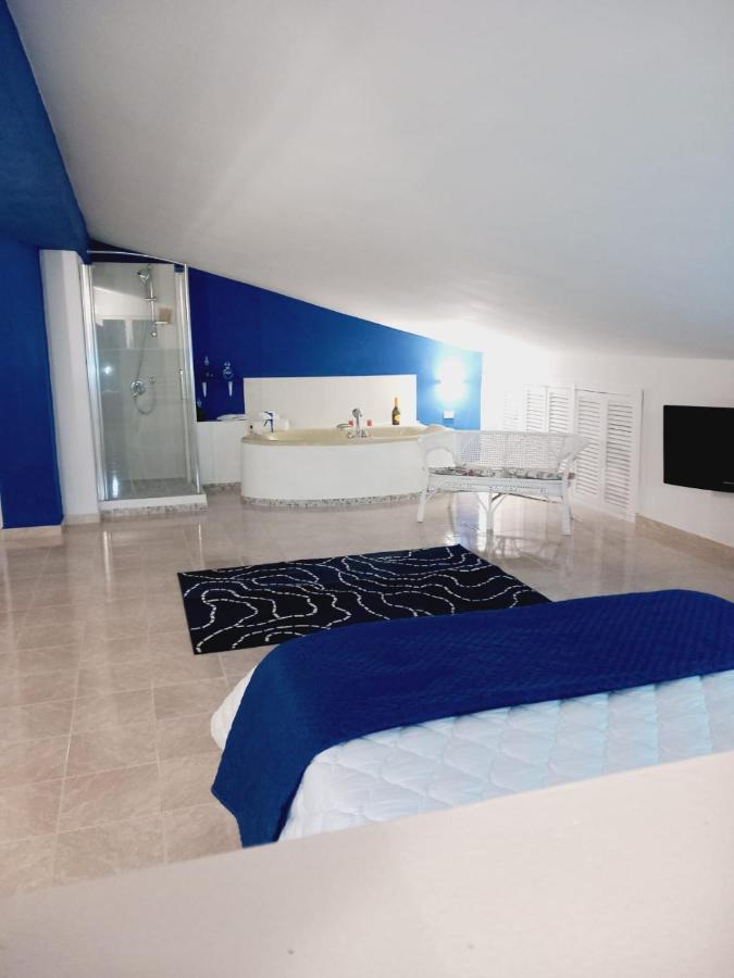 Wendy House Apartament Bari Exterior foto